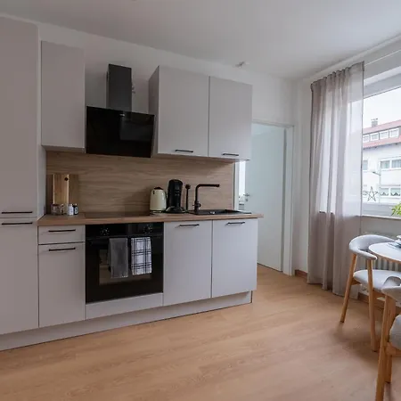 Sali - Design Διαμέρισμα Trossingen